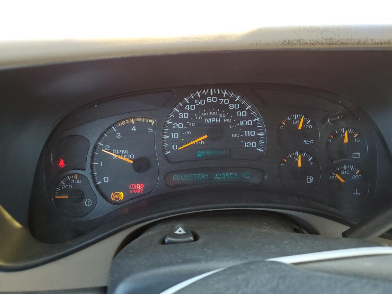 2003 GMC Sierra K2500 Heavy Duty VIN: 1GTHK23193F136478 Lot: 56418415