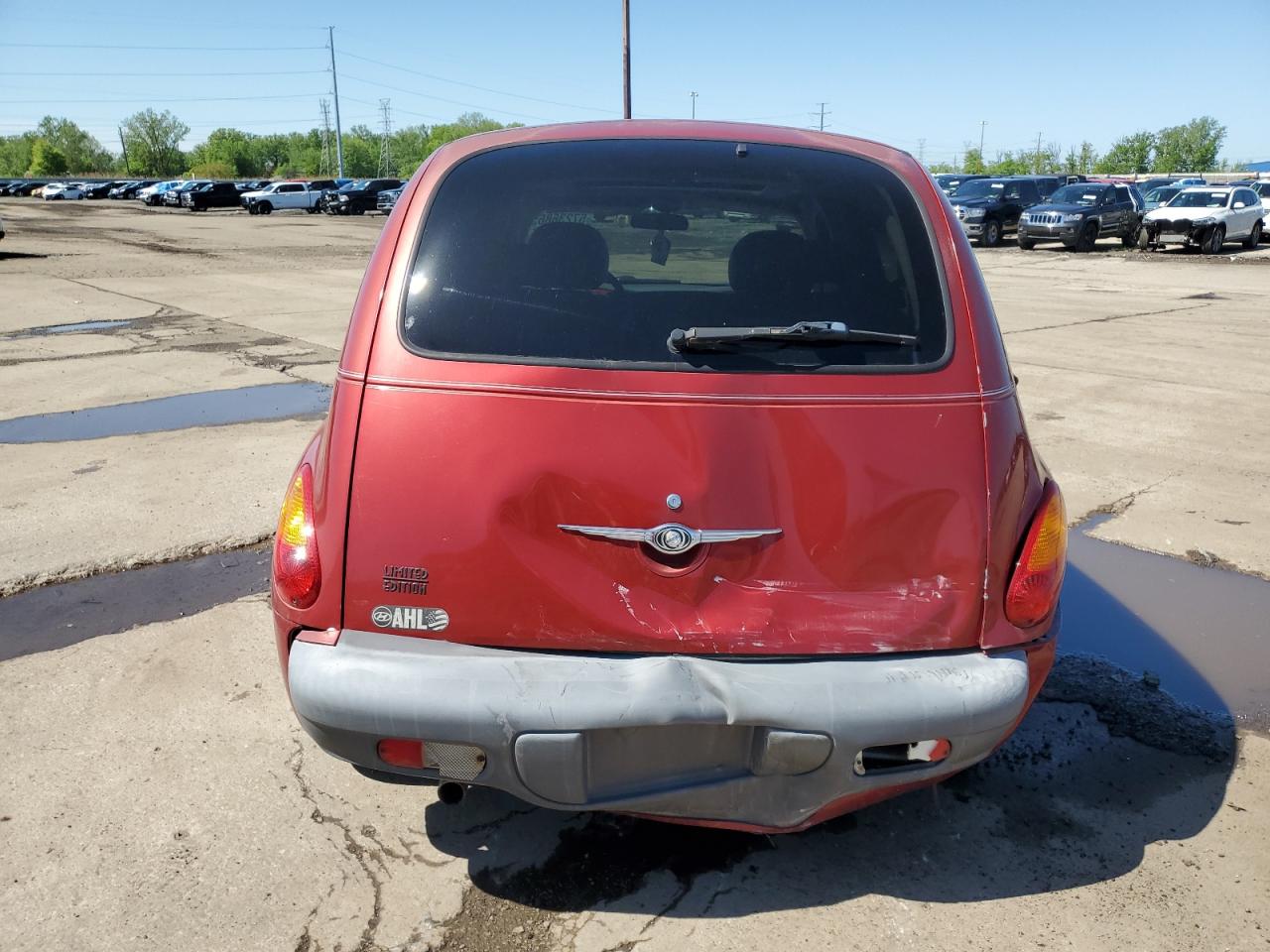 2002 Chrysler Pt Cruiser Limited VIN: 3C8FY68B22T372343 Lot: 57236865