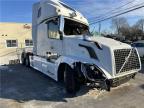 2004 Volvo Vn Vnl de vânzare în Pennsburg, PA - All Over