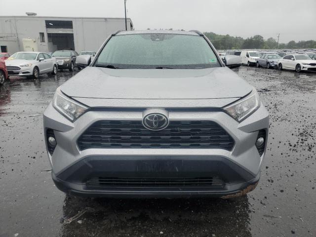 TOYOTA RAV4 2021 Серебристый