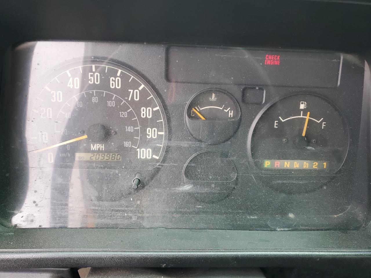 2000 Isuzu Npr VIN: 4KLB4B1R9YJ801957 Lot: 53540675