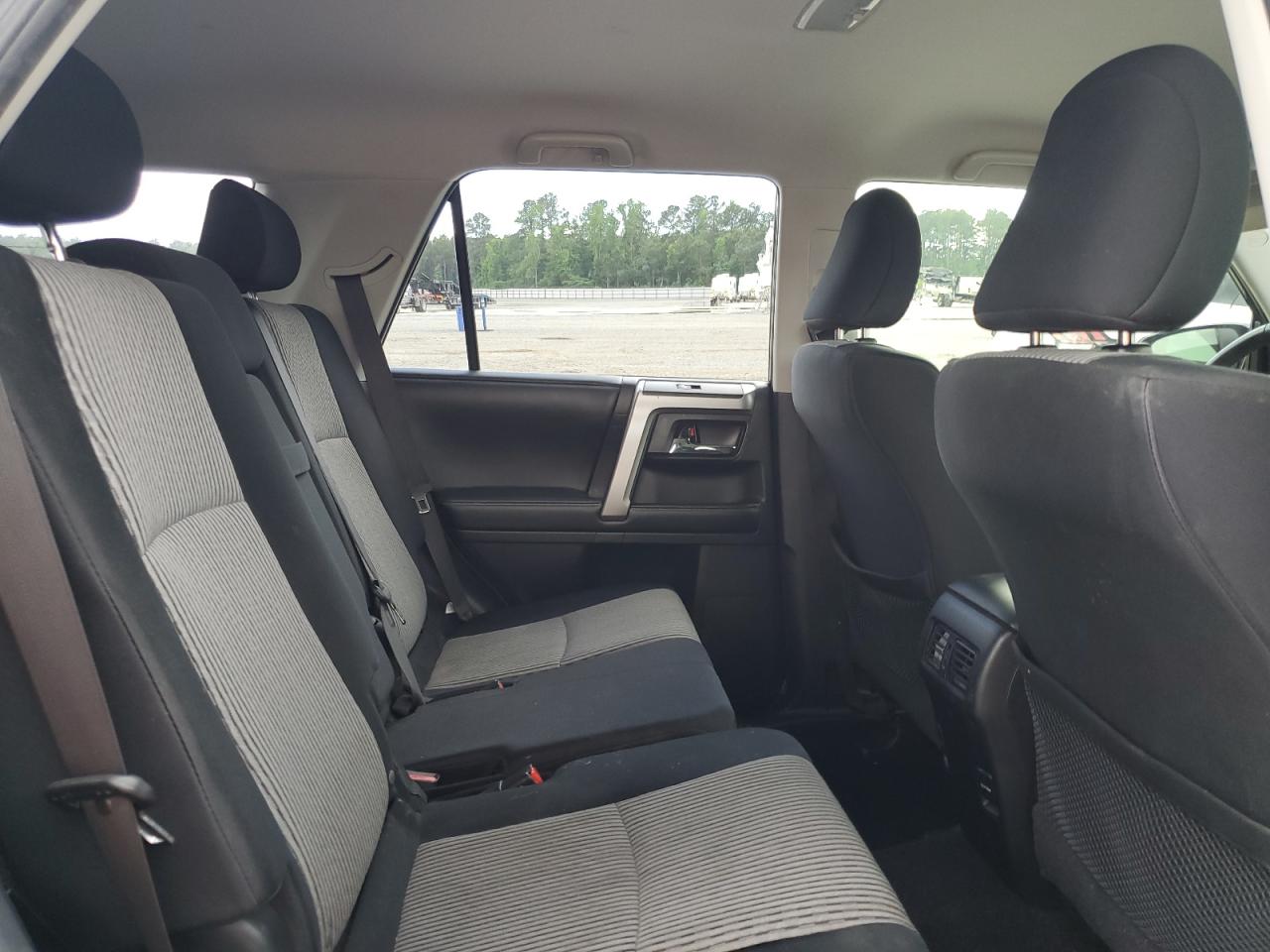 2015 Toyota 4Runner Sr5 VIN: JTEZU5JR1F5092376 Lot: 56777615