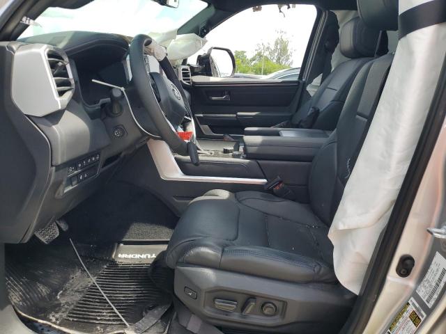  TOYOTA TUNDRA 2024 Серебристый