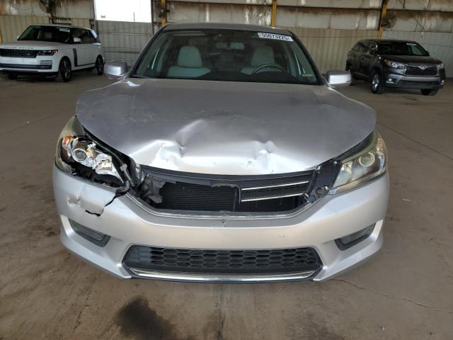 HONDA ACCORD 2015 Серебристый