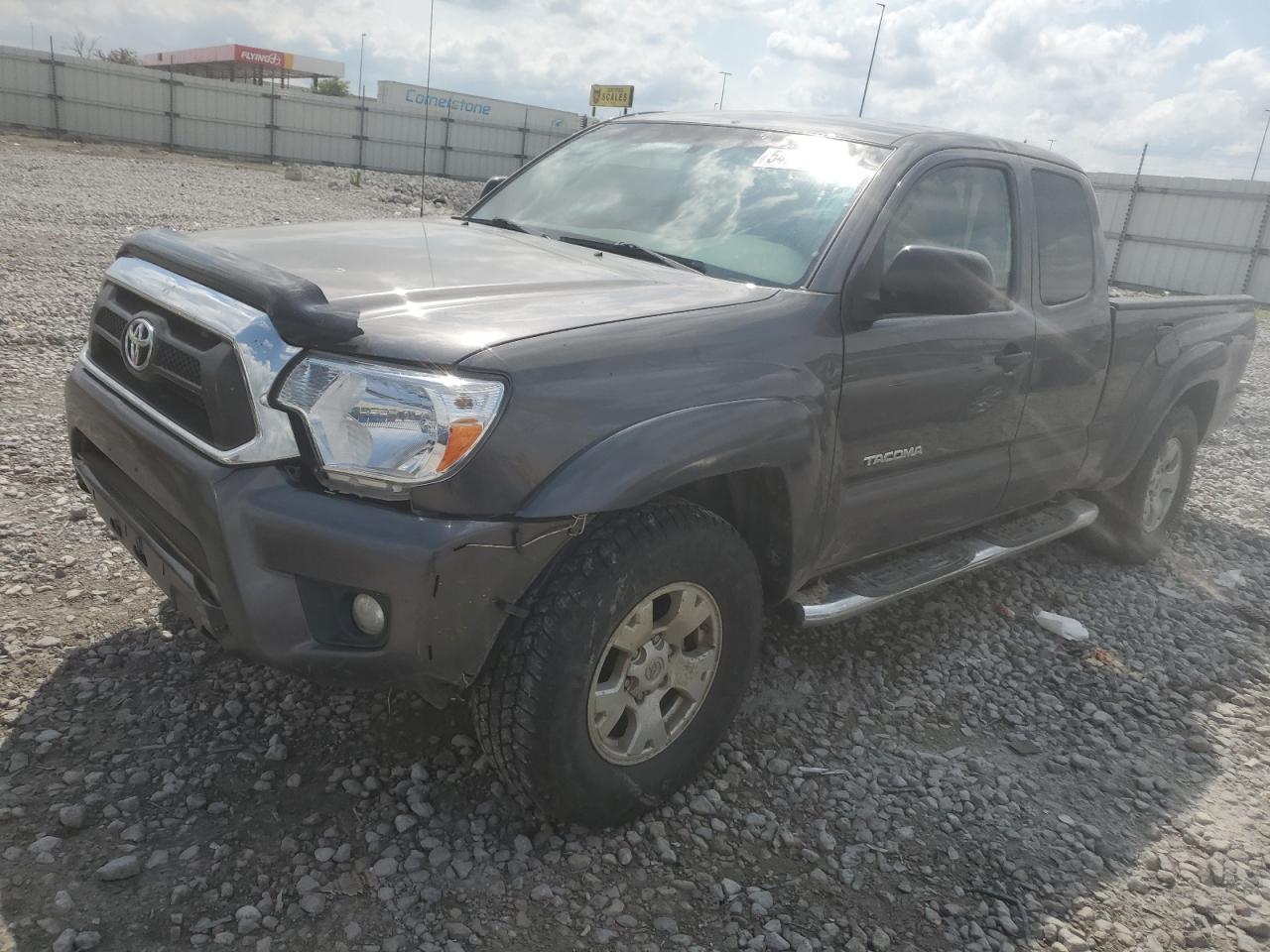 2013 Toyota Tacoma იყიდება Cahokia Heights-ში, IL - Rear End