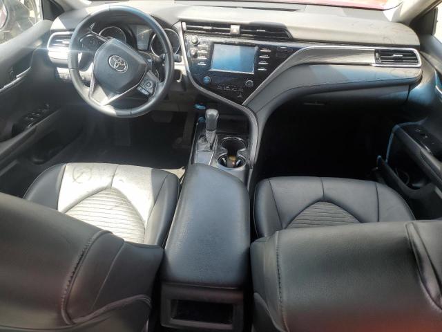  TOYOTA CAMRY 2018 Червоний