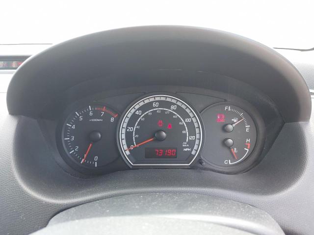 2010 SUZUKI SWIFT GLX
