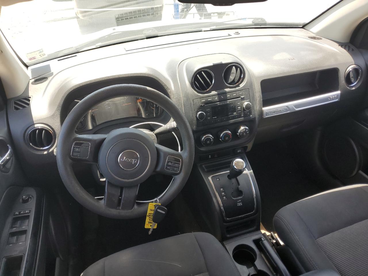 2016 Jeep Compass Sport VIN: 1C4NJCBA0GD811570 Lot: 57249435