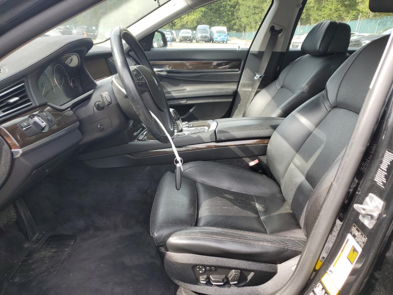 2011 BMW 750 Lxi VIN: WBAKC8C51BC433153 Lot: 56578655
