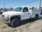2001 Gmc Sierra C2500 Heavy Duty продається в Colton, CA - Vandalism