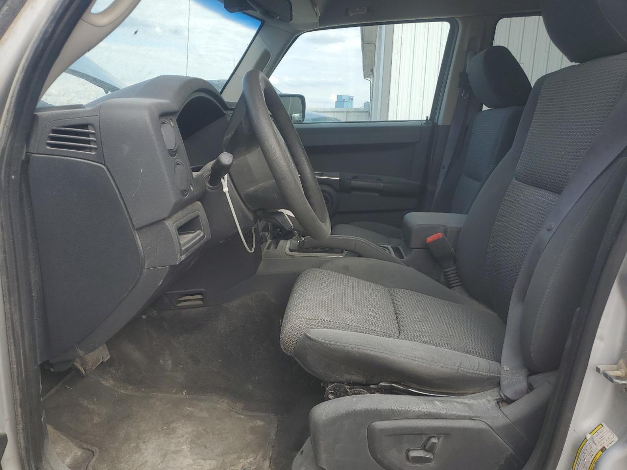2008 Jeep Commander Sport VIN: 1J8HG48K58C186407 Lot: 58993225