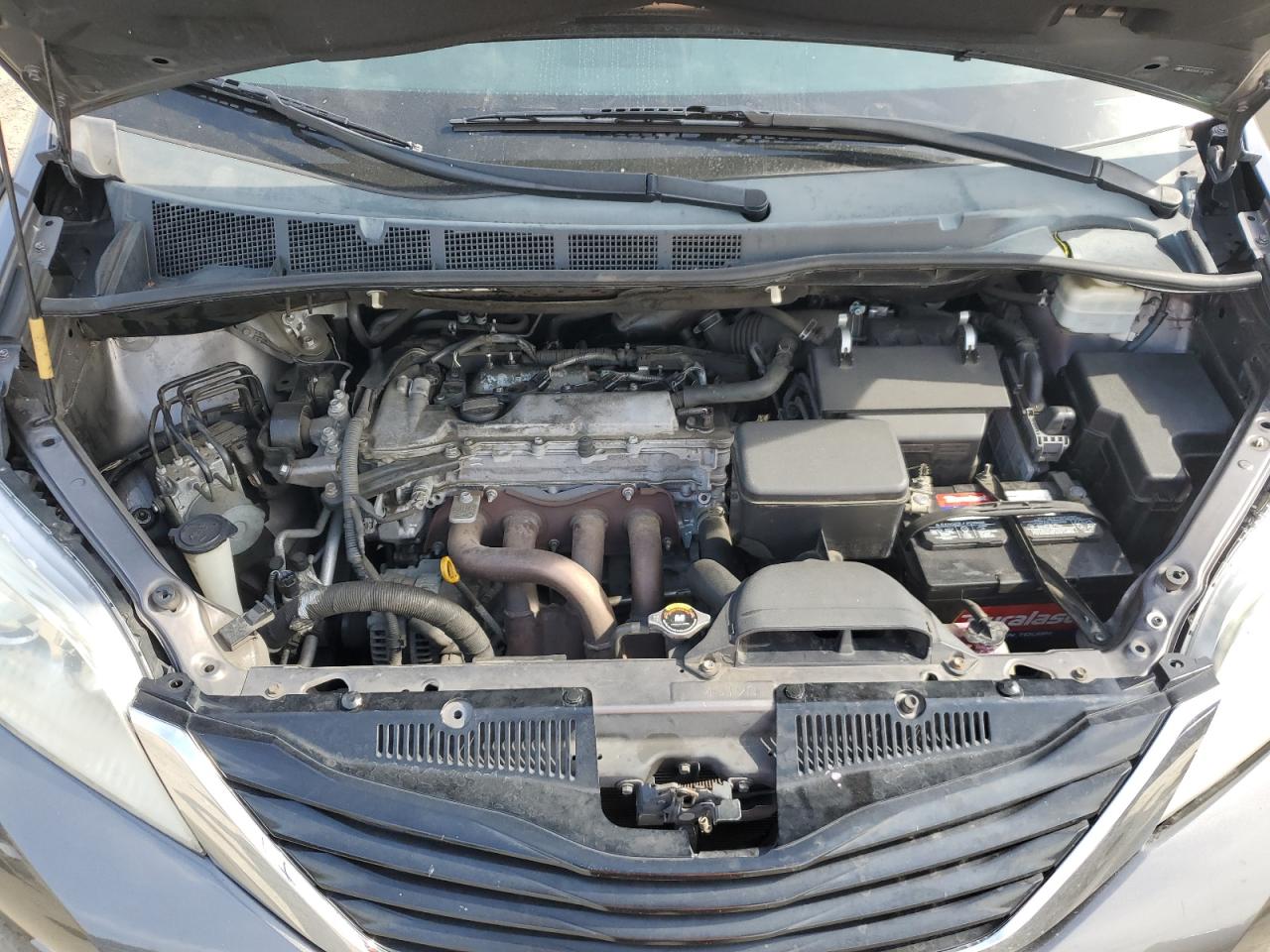 2012 Toyota Sienna Base VIN: 5TDKA3DC6CS010819 Lot: 57501265