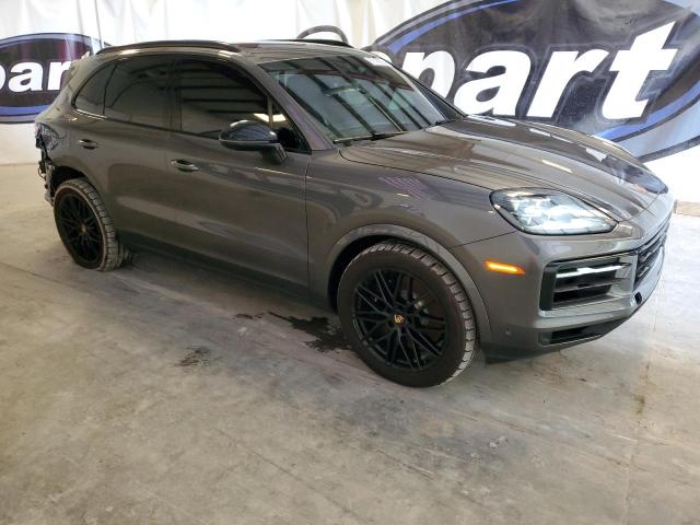  PORSCHE CAYENNE 2024 Gray