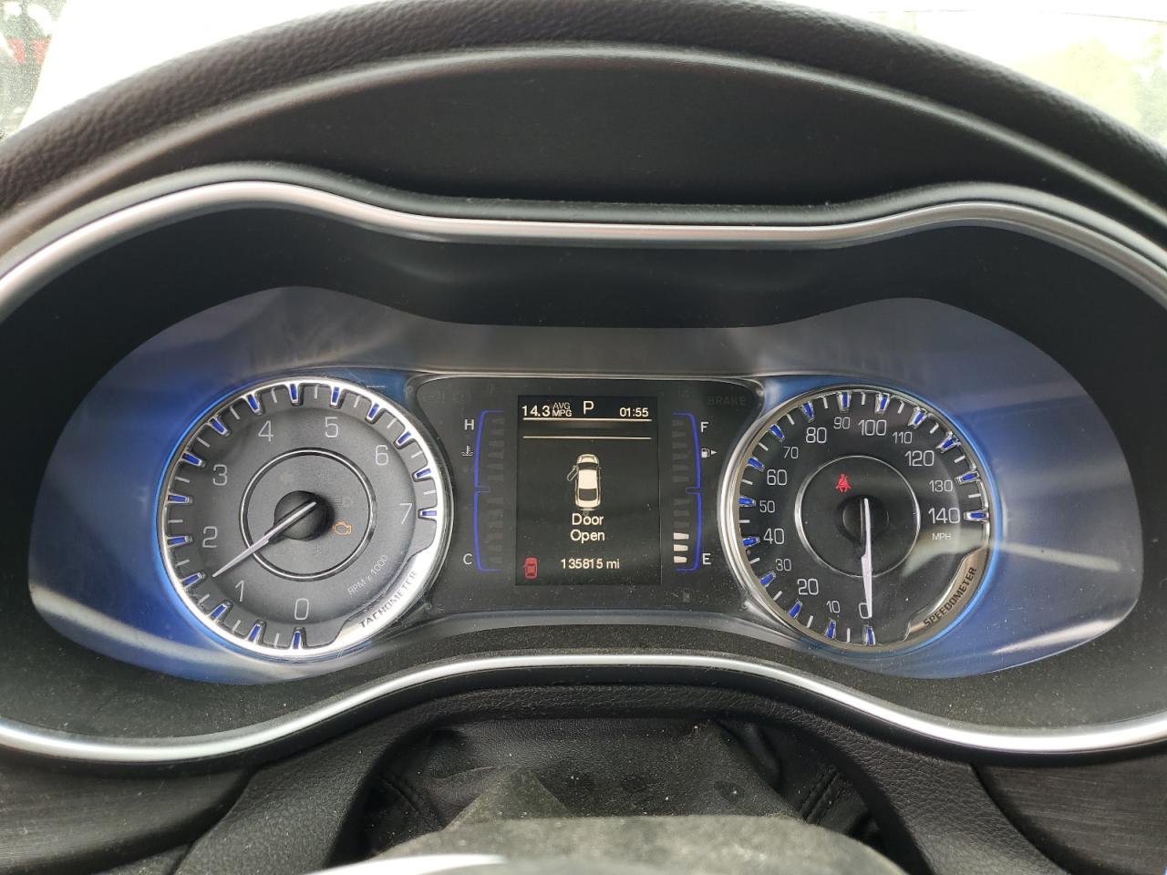 2015 Chrysler 200 Limited VIN: 1C3CCCABXFN718466 Lot: 56471855