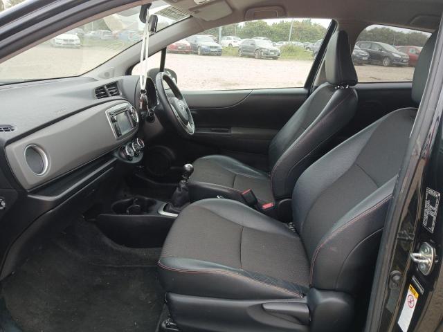 2012 TOYOTA YARIS SR V