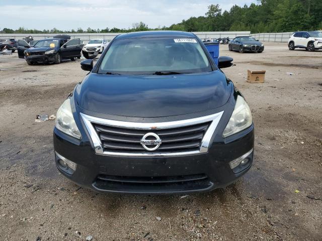 Sedans NISSAN ALTIMA 2015 Czarny