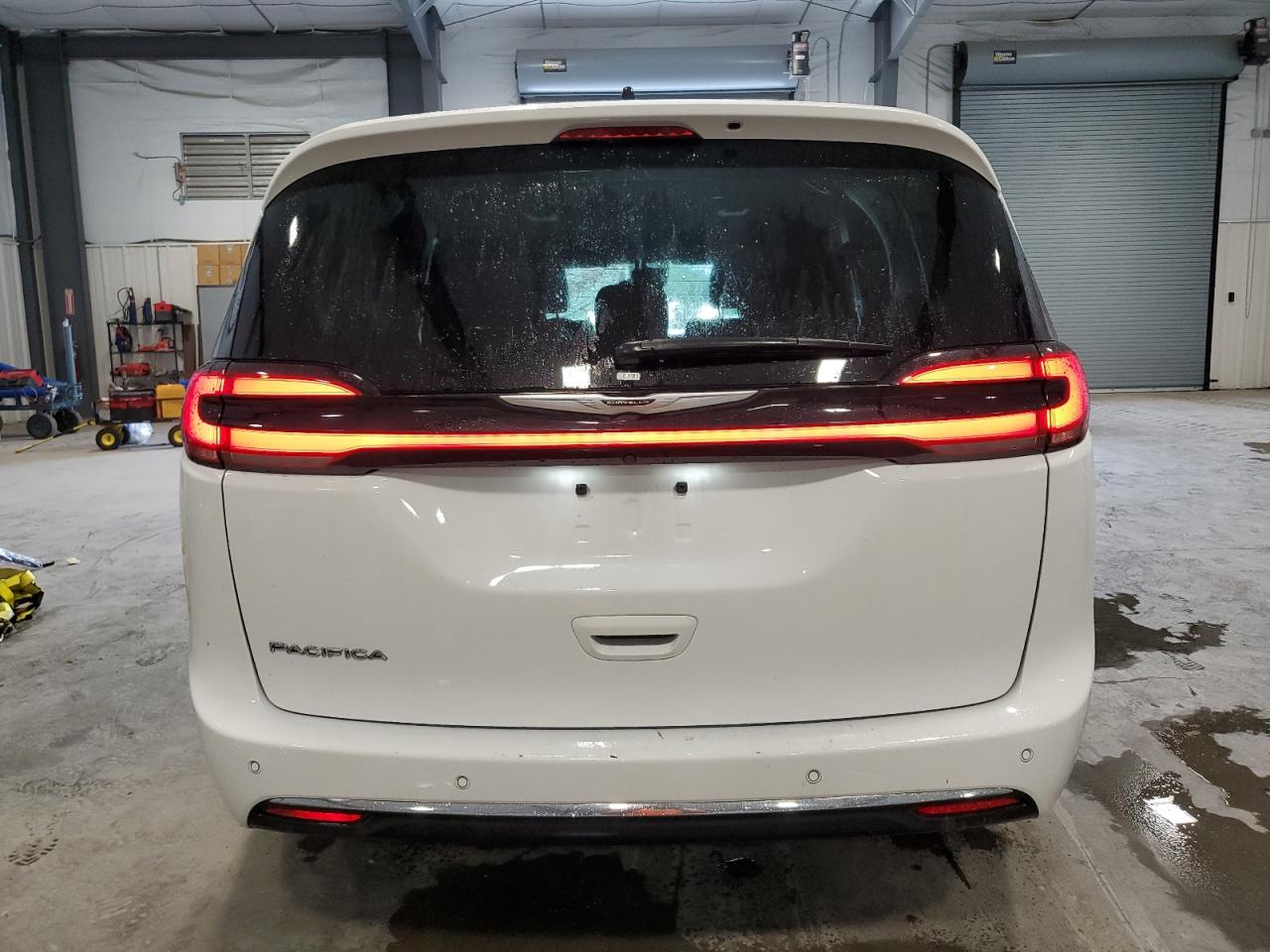2024 Chrysler Pacifica Touring L VIN: 2C4RC1BG6RR160109 Lot: 56481595