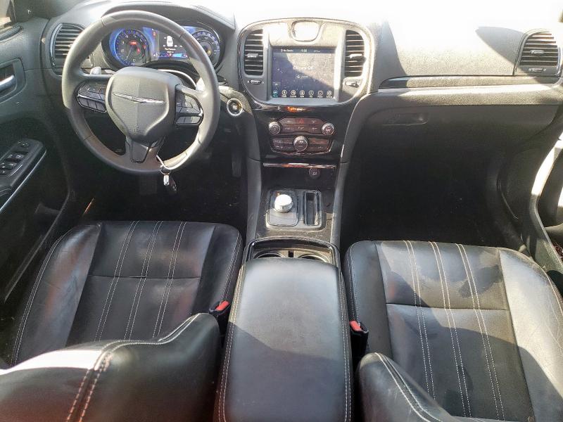  CHRYSLER 300 2022 Czarny