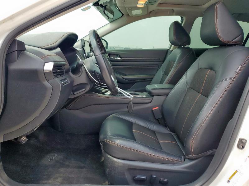  NISSAN ALTIMA 2019 Білий