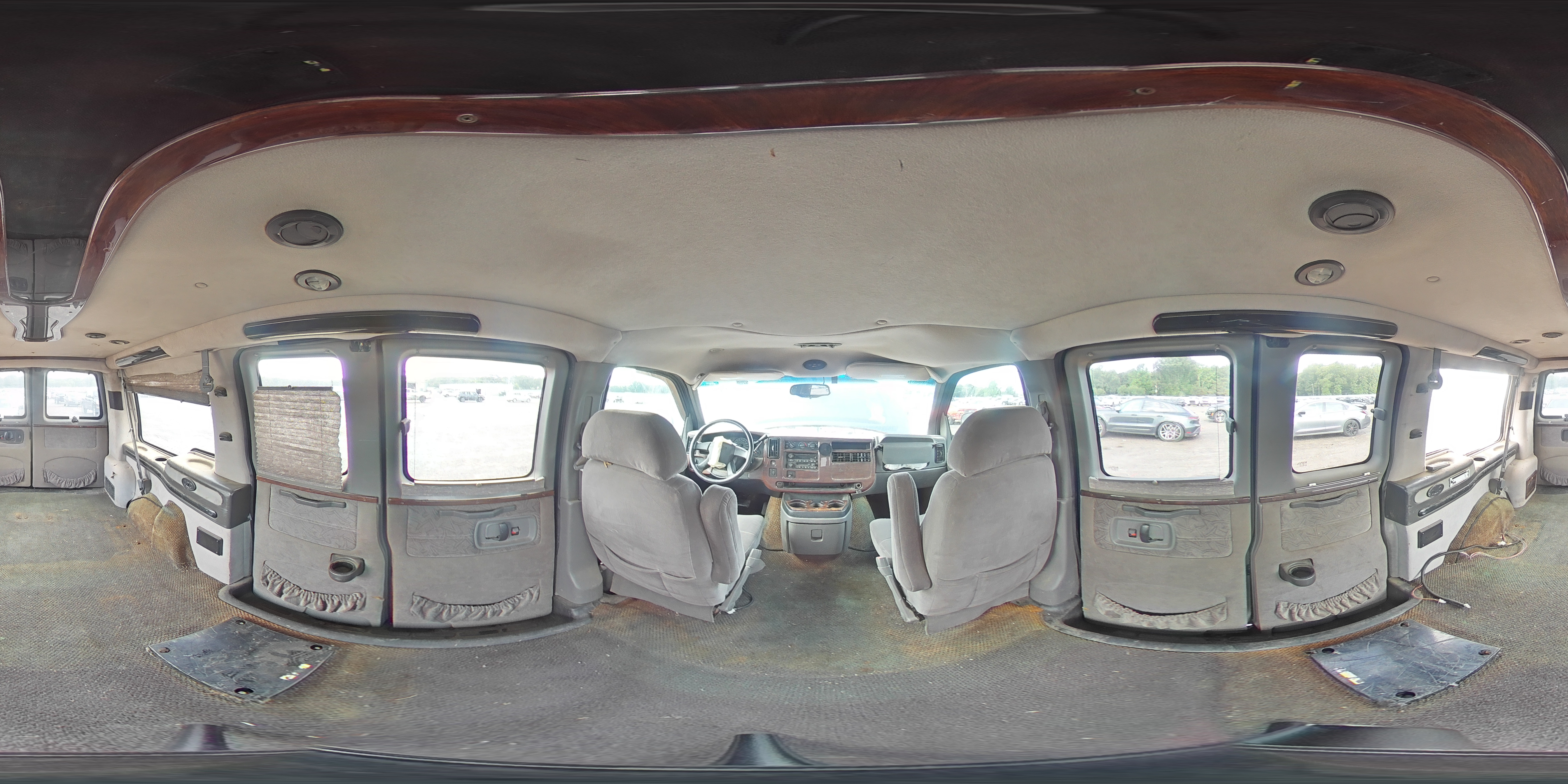 2003 Chevrolet Express G1500 VIN: 1GBFG15T631172776 Lot: 57719035