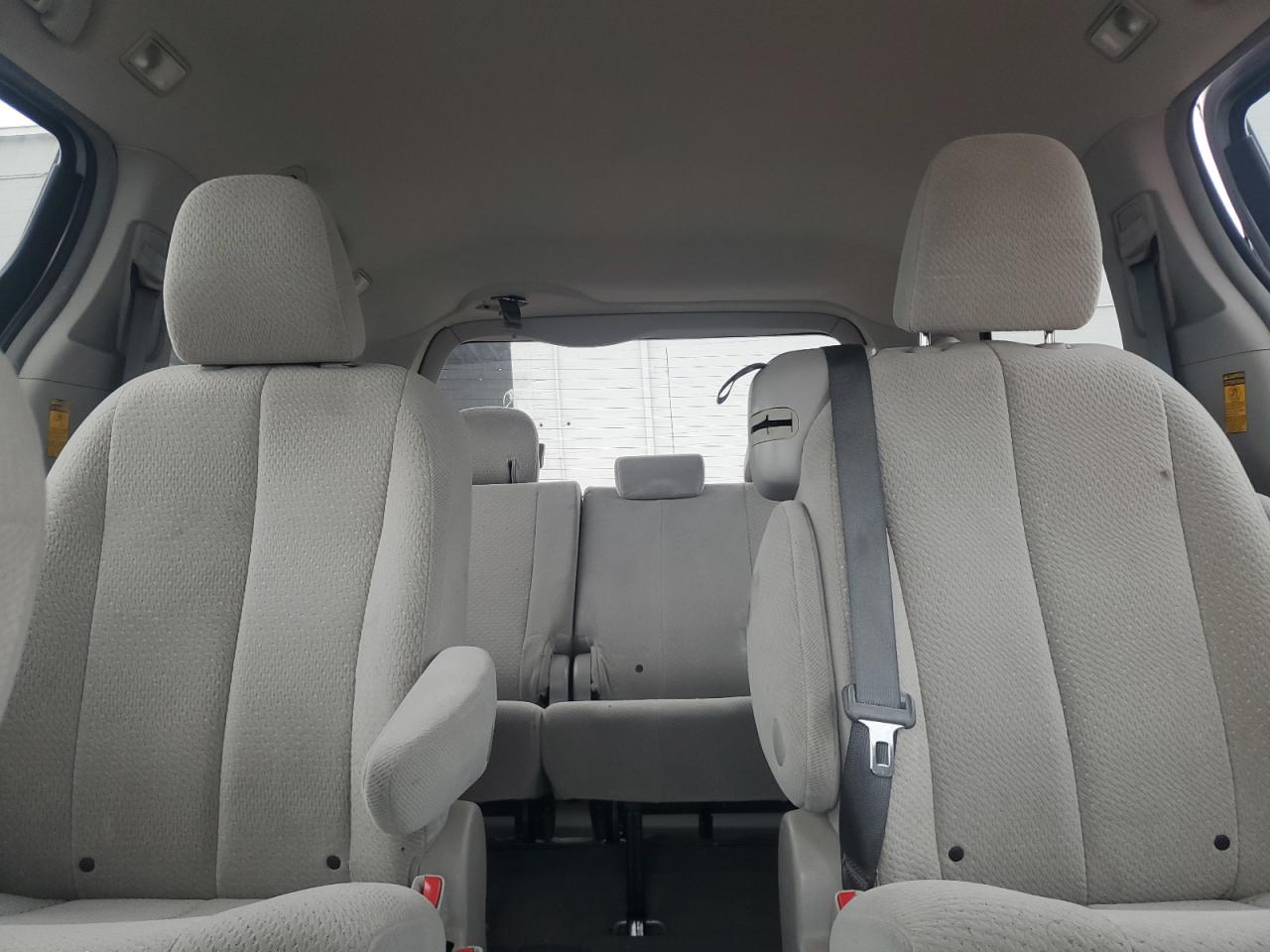 2014 Toyota Sienna Le VIN: 5TDKK3DC7ES483662 Lot: 56379905