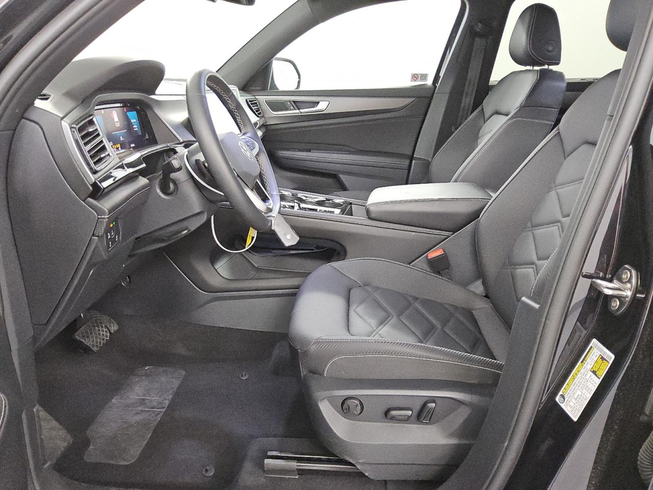 2025 Volkswagen Atlas Cross Sport Se VIN: 1V2WE2CAXSC205210 Lot: 56392255