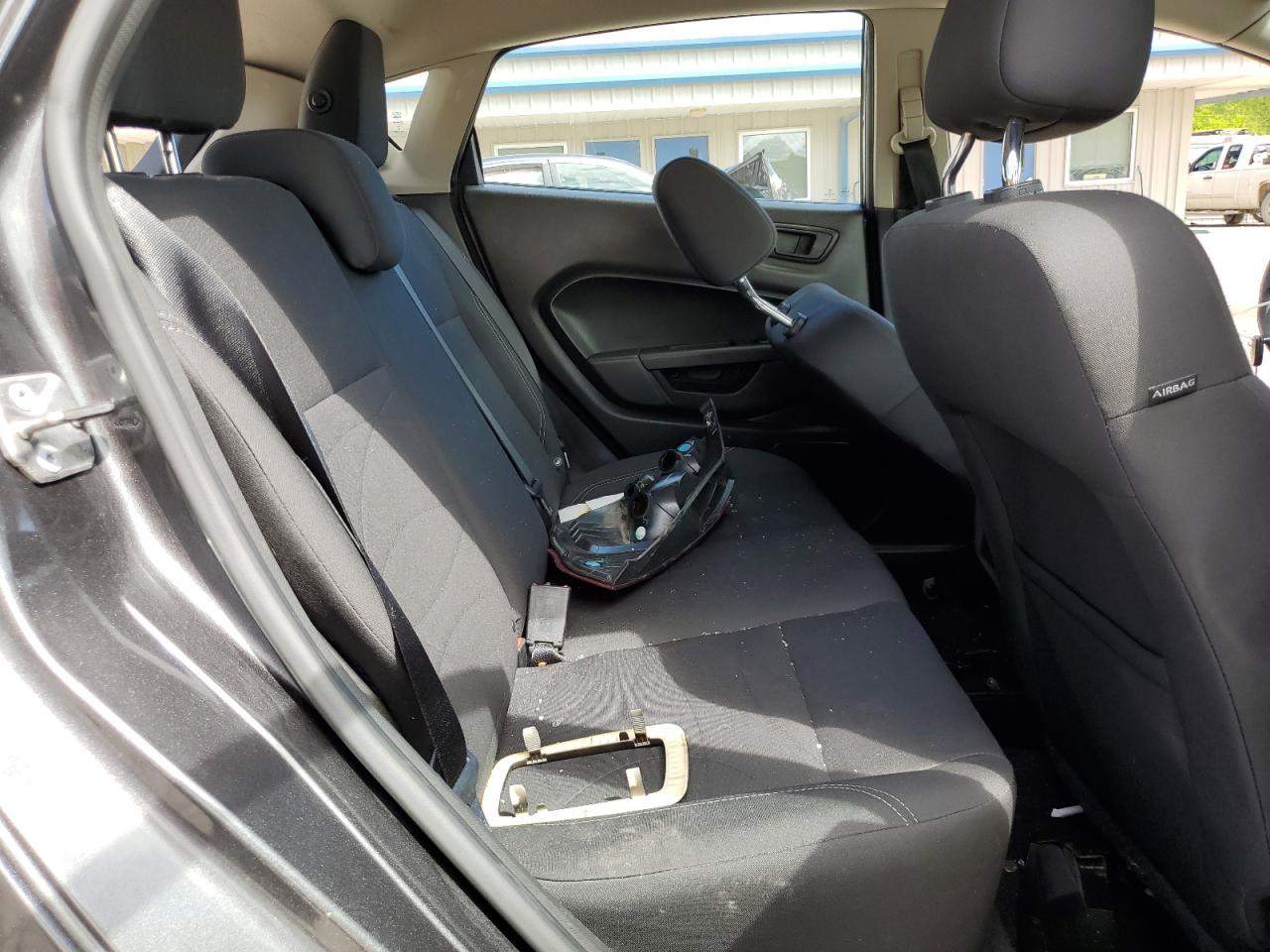 2018 Ford Fiesta Se VIN: 3FADP4EJ8JM128058 Lot: 57323415