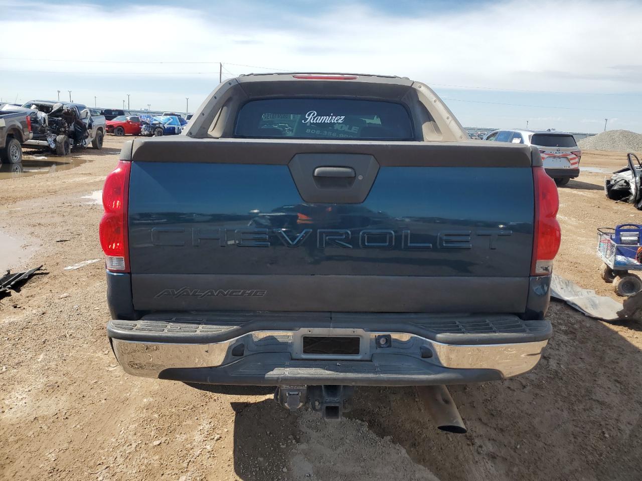 2005 Chevrolet Avalanche K1500 VIN: 3GNEK12Z55G250233 Lot: 56241875