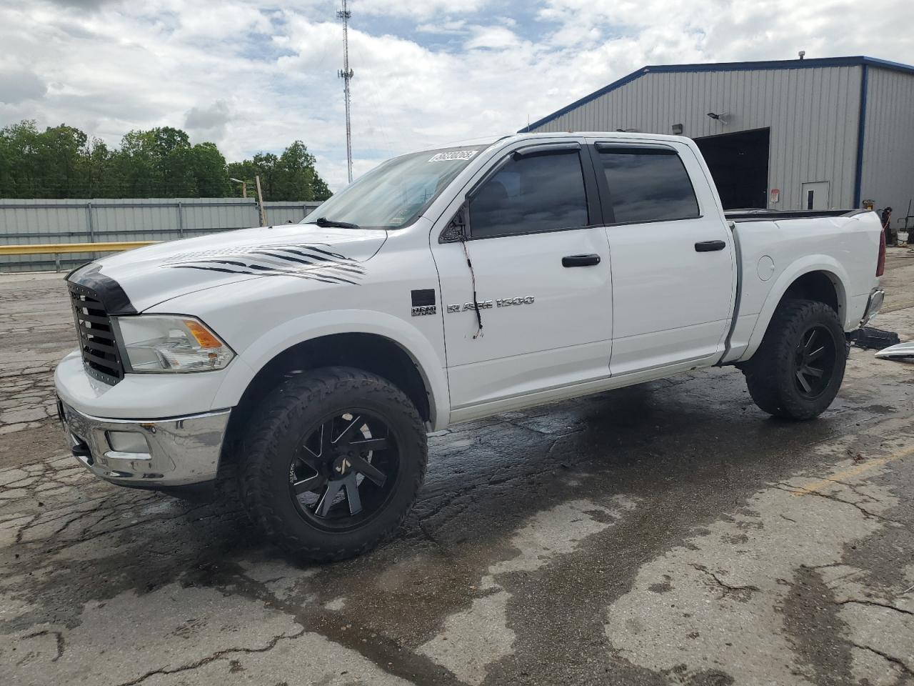 Rogersville, MO에서 판매 중인 2012 Dodge Ram 1500 Slt - Rear End