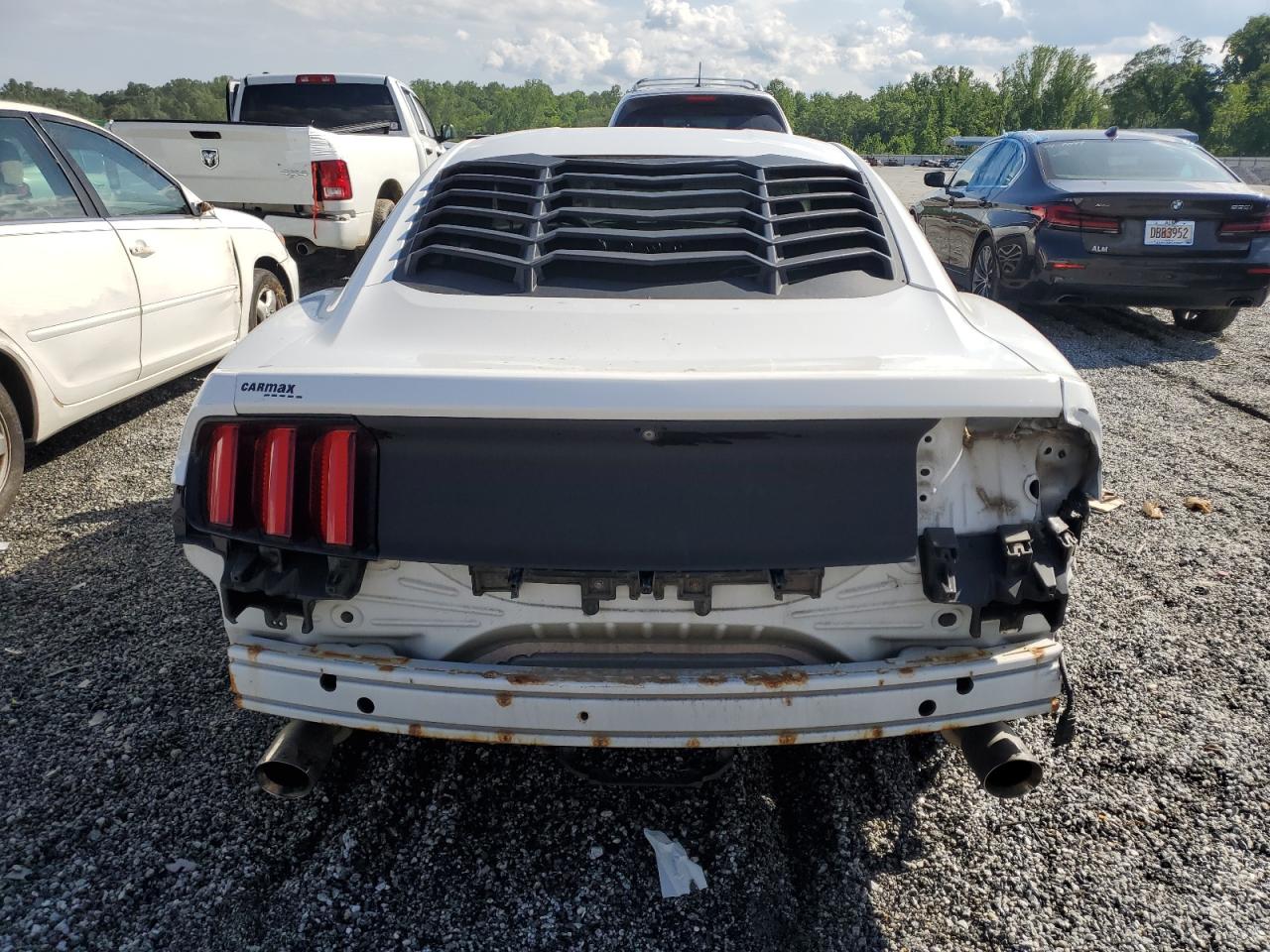 2015 Ford Mustang VIN: 1FA6P8AM1F5400401 Lot: 56145655