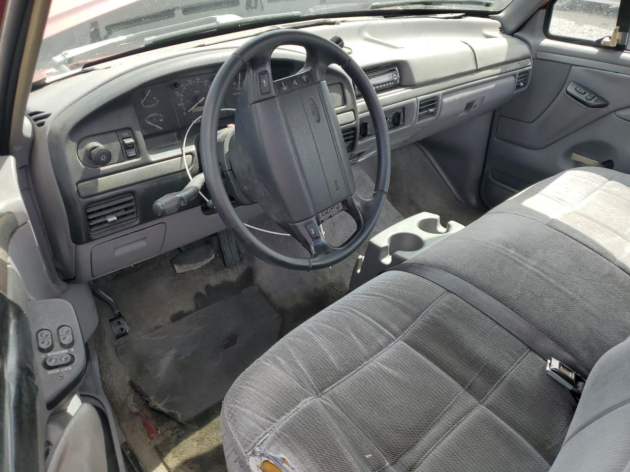 1994 Ford F150 VIN: 1FTEF15N5RLA64867 Lot: 56932315