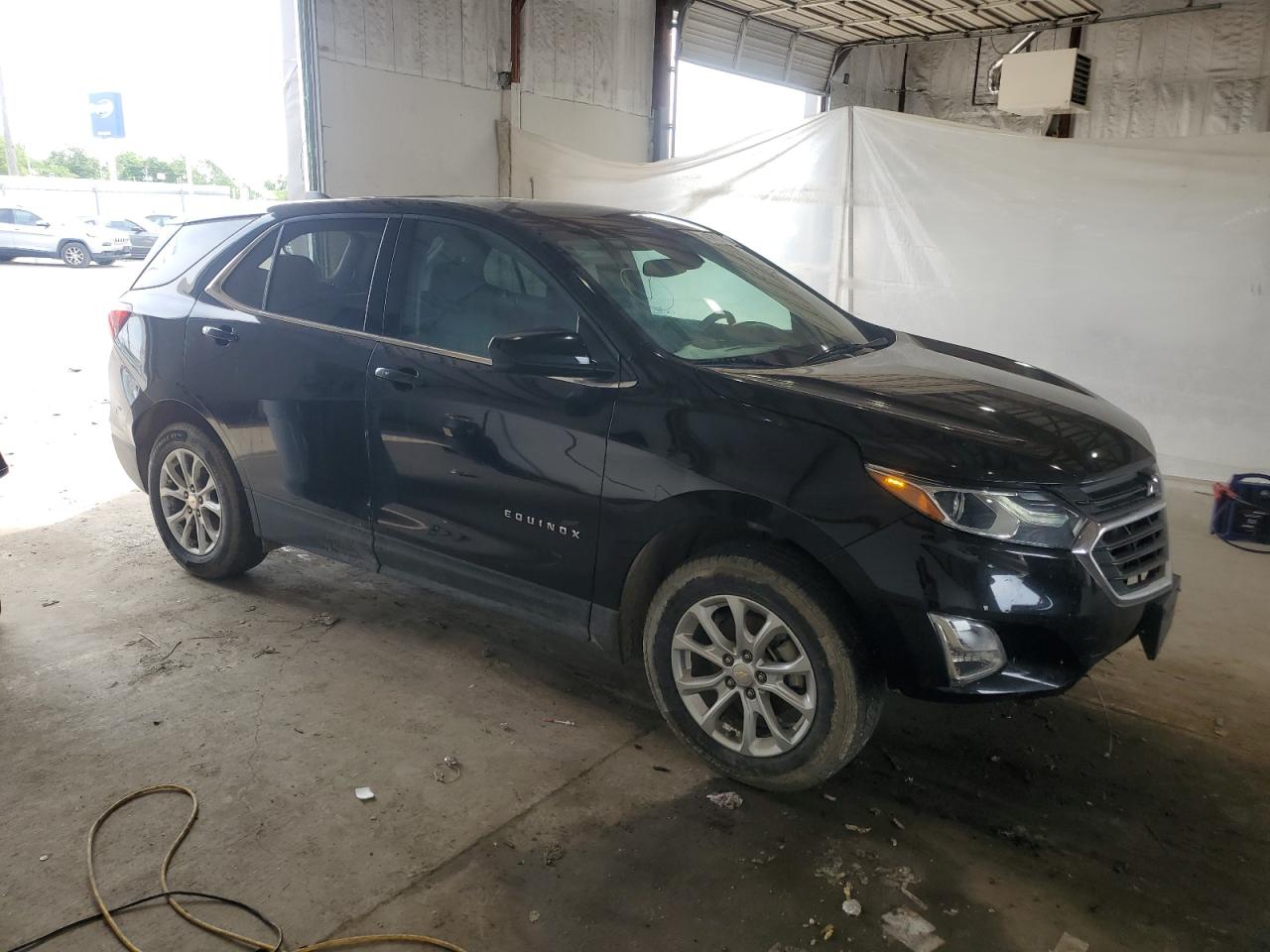 2020 Chevrolet Equinox - Image 4