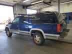 1999 Gmc Suburban K1500 for Sale in Pasco, WA - Side