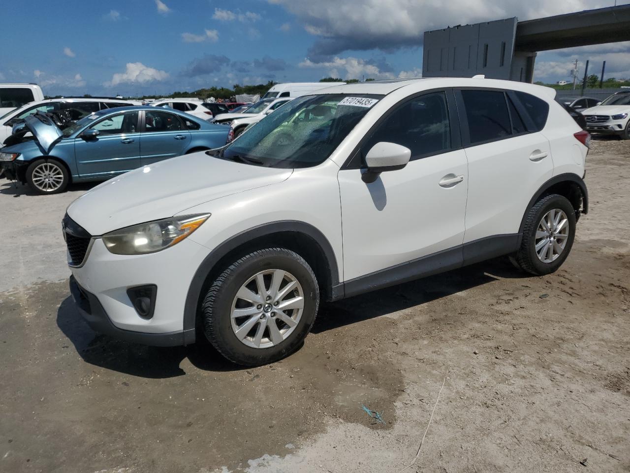 West Palm Beach, FL에서 판매 중인 2014 Mazda Cx-5 Touring - Minor Dent/Scratches
