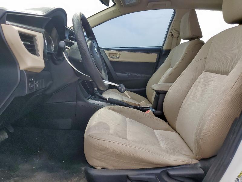 Sedans TOYOTA COROLLA 2015 White