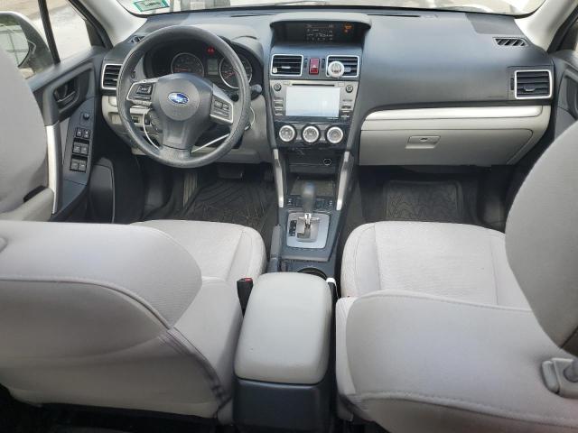  SUBARU FORESTER 2016 Белы