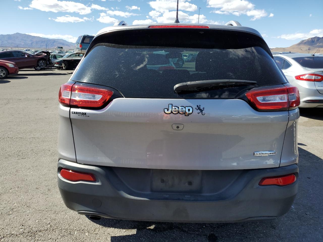 2017 Jeep Cherokee Latitude VIN: 1C4PJLCBXHD219336 Lot: 57143855