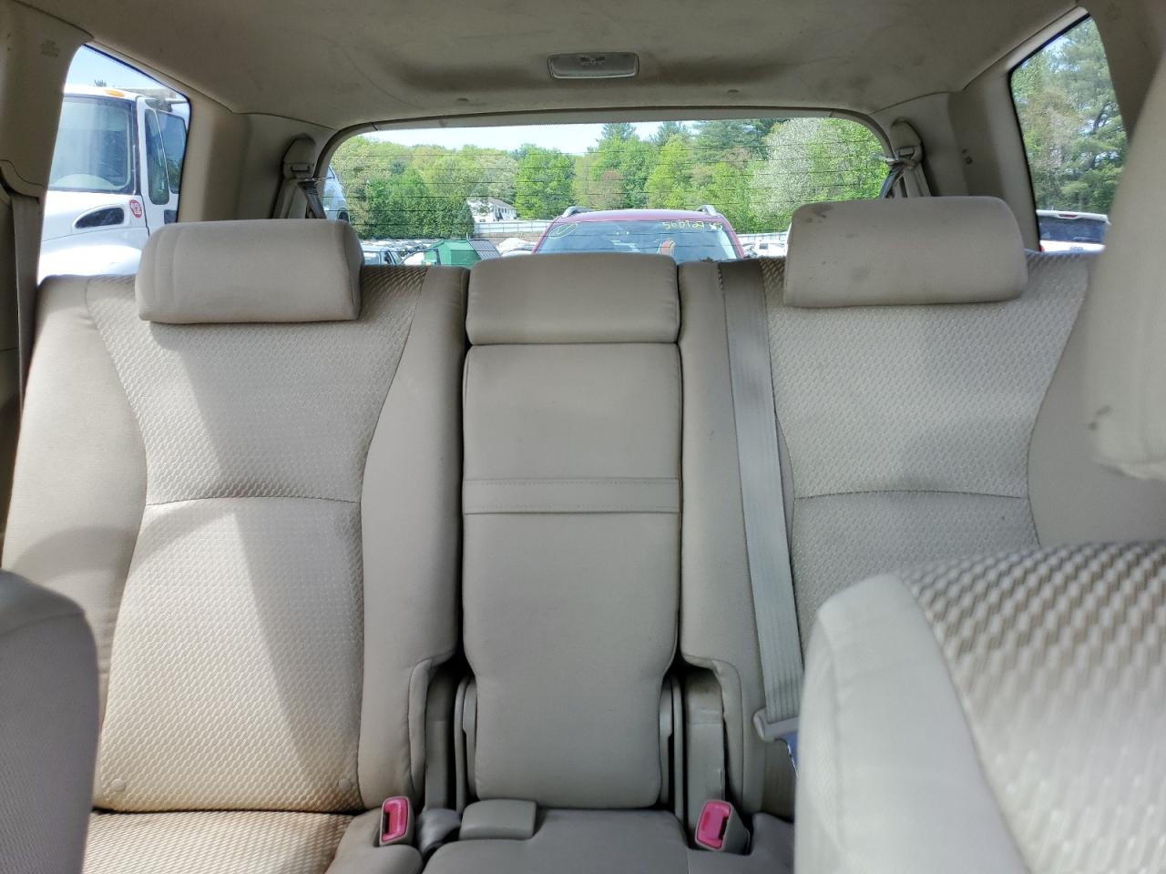 2005 Toyota Highlander Limited VIN: JTEEP21A150111292 Lot: 56893675