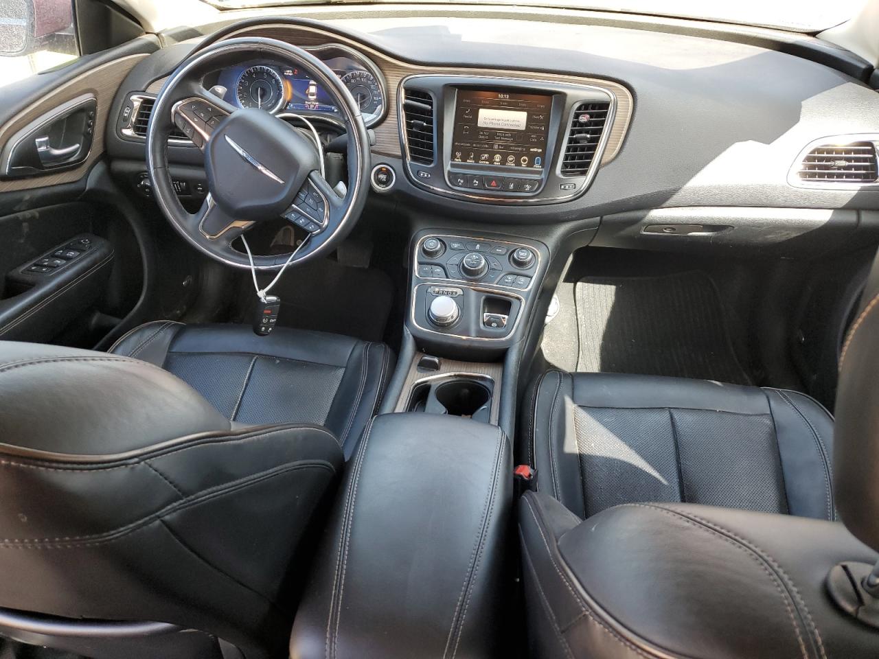 2015 Chrysler 200 C VIN: 1C3CCCEG9FN643037 Lot: 56908175