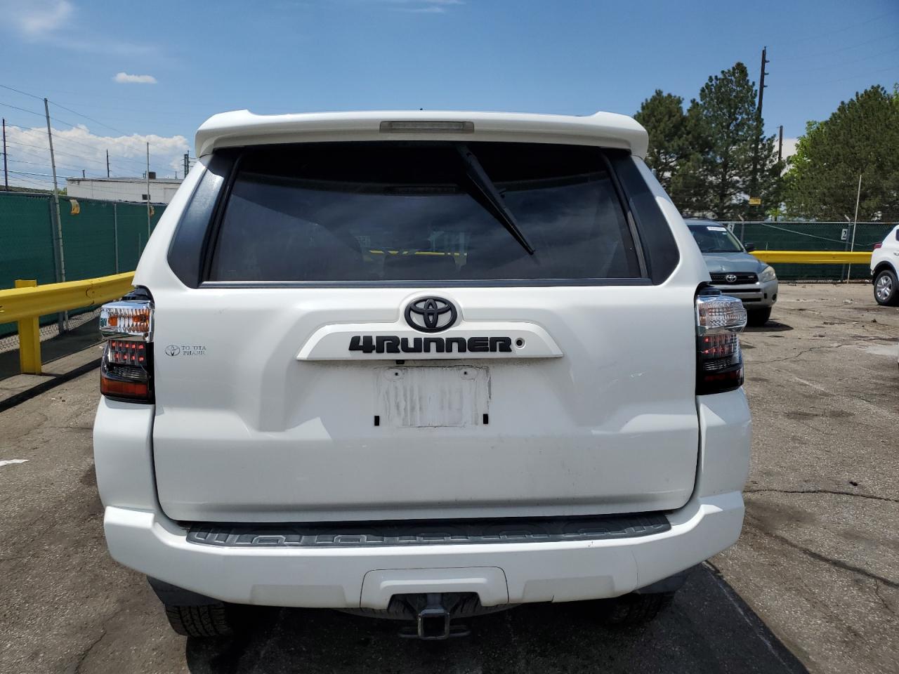 2019 Toyota 4Runner Sr5/Sr5 Premium VIN: JTEBU5JR2K5644916 Lot: 56543315
