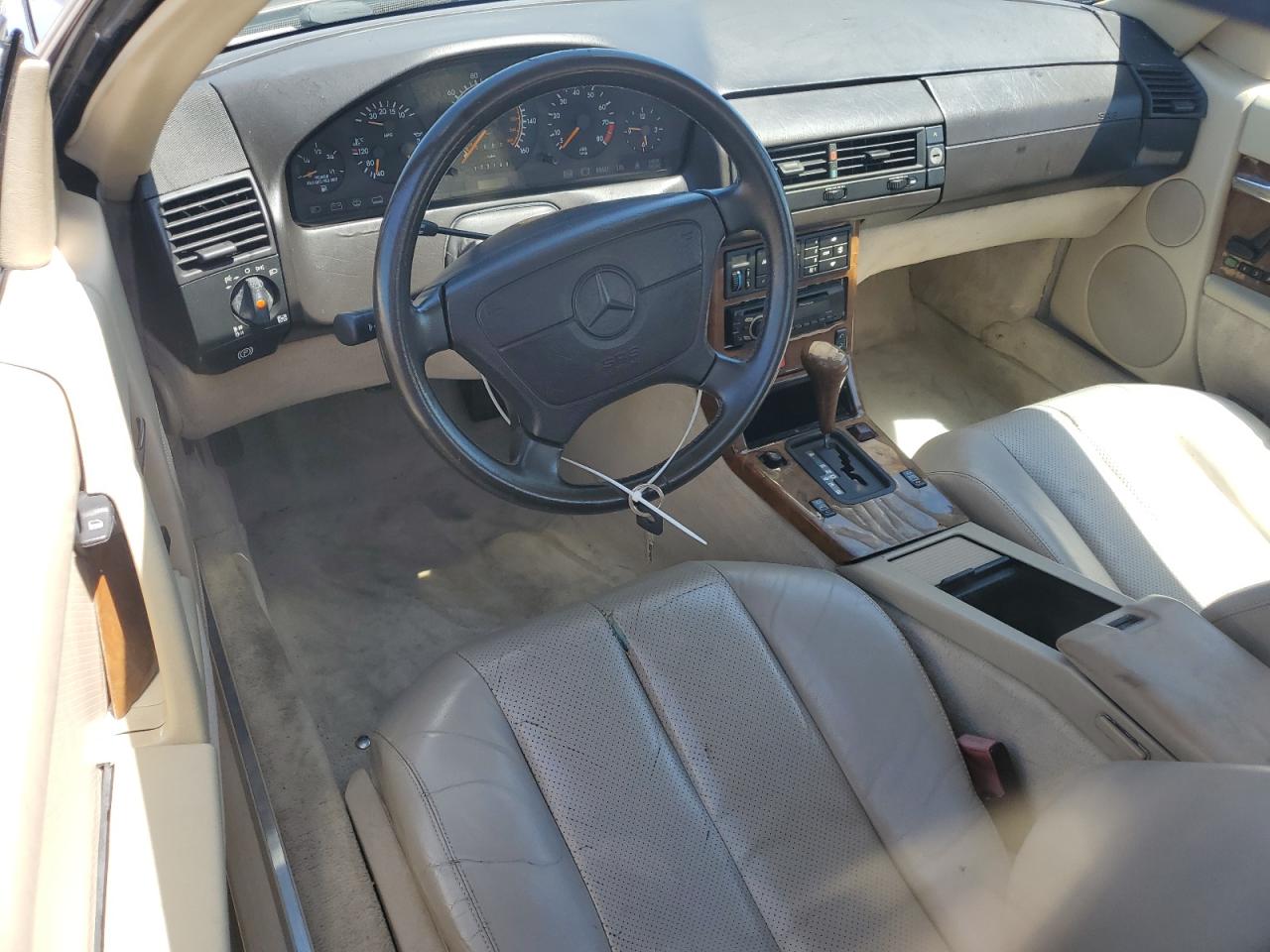 1992 Mercedes-Benz 300 Sl VIN: WDBFA61EXNF048483 Lot: 58820395