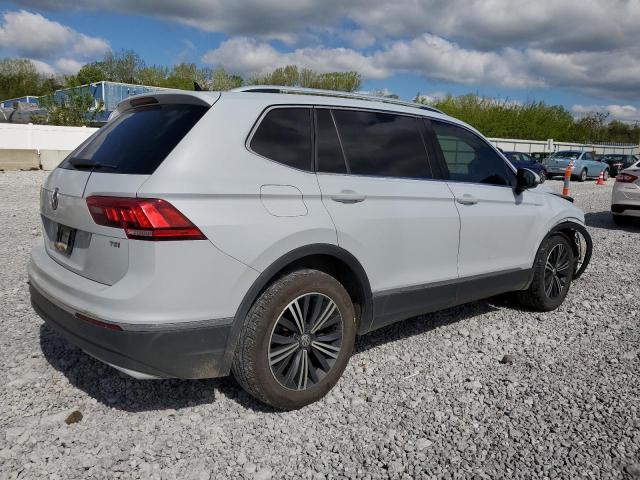  VOLKSWAGEN TIGUAN 2018 Сірий
