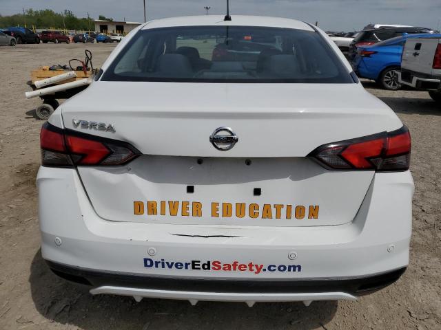  NISSAN VERSA 2020 White