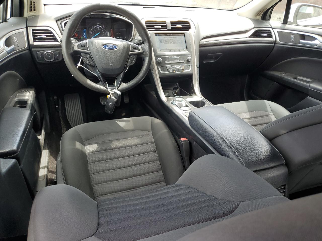 2019 Ford Fusion Se VIN: 3FA6P0LU7KR124859 Lot: 55084185