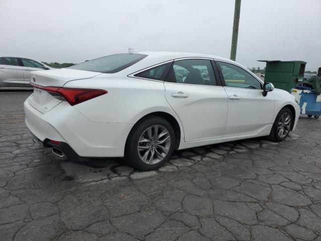  TOYOTA AVALON 2020 Biały
