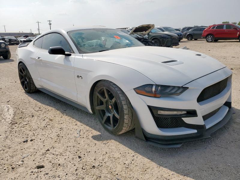  FORD MUSTANG 2019 Белый