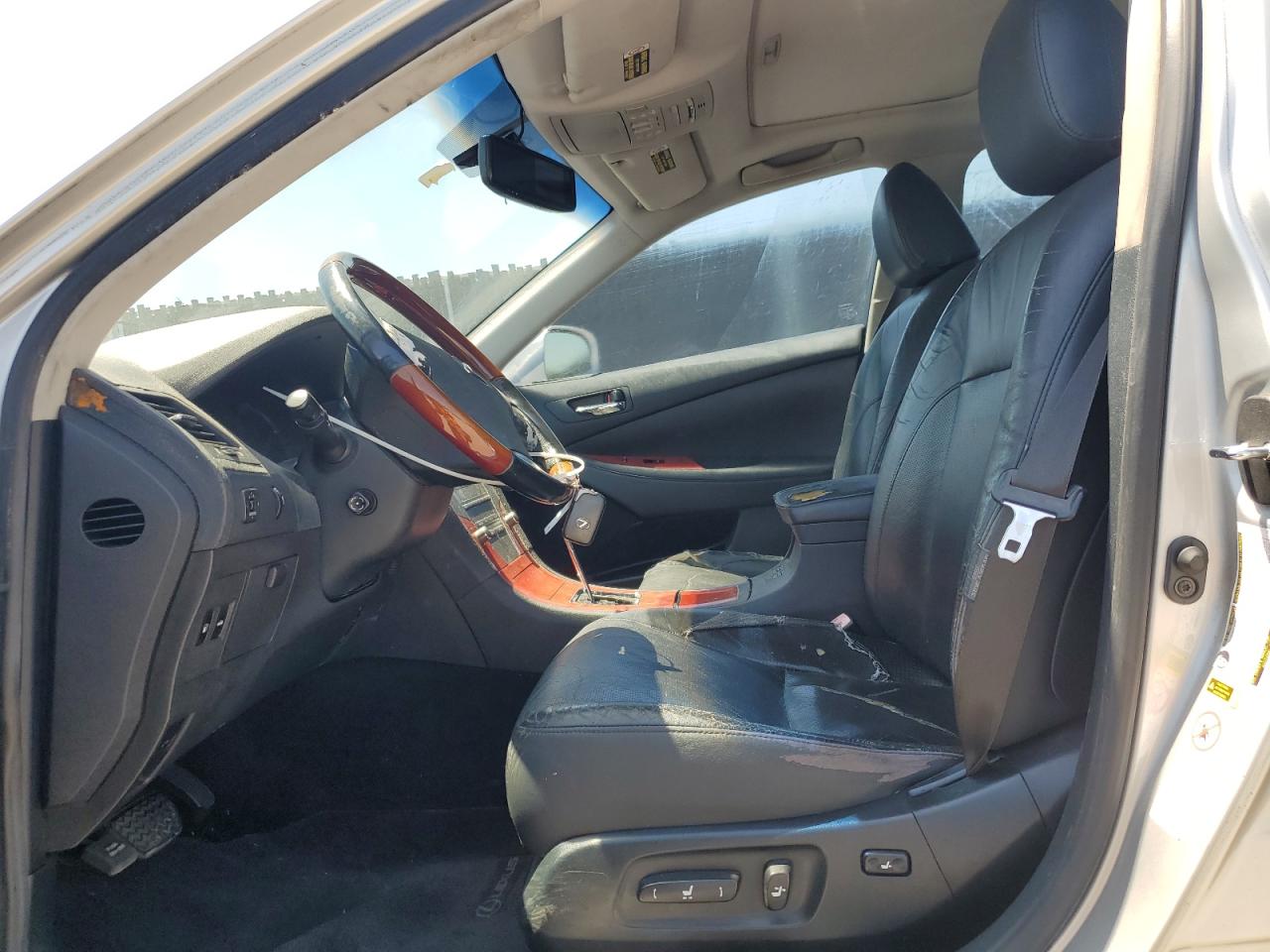 2007 Lexus Es 350 VIN: JTHBJ46G272105119 Lot: 56917275
