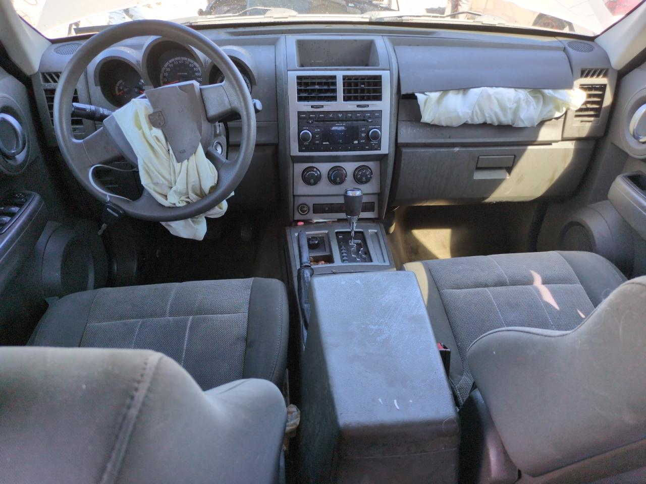 2008 Dodge Nitro Sxt VIN: 1D8GU28K08W252927 Lot: 56156745