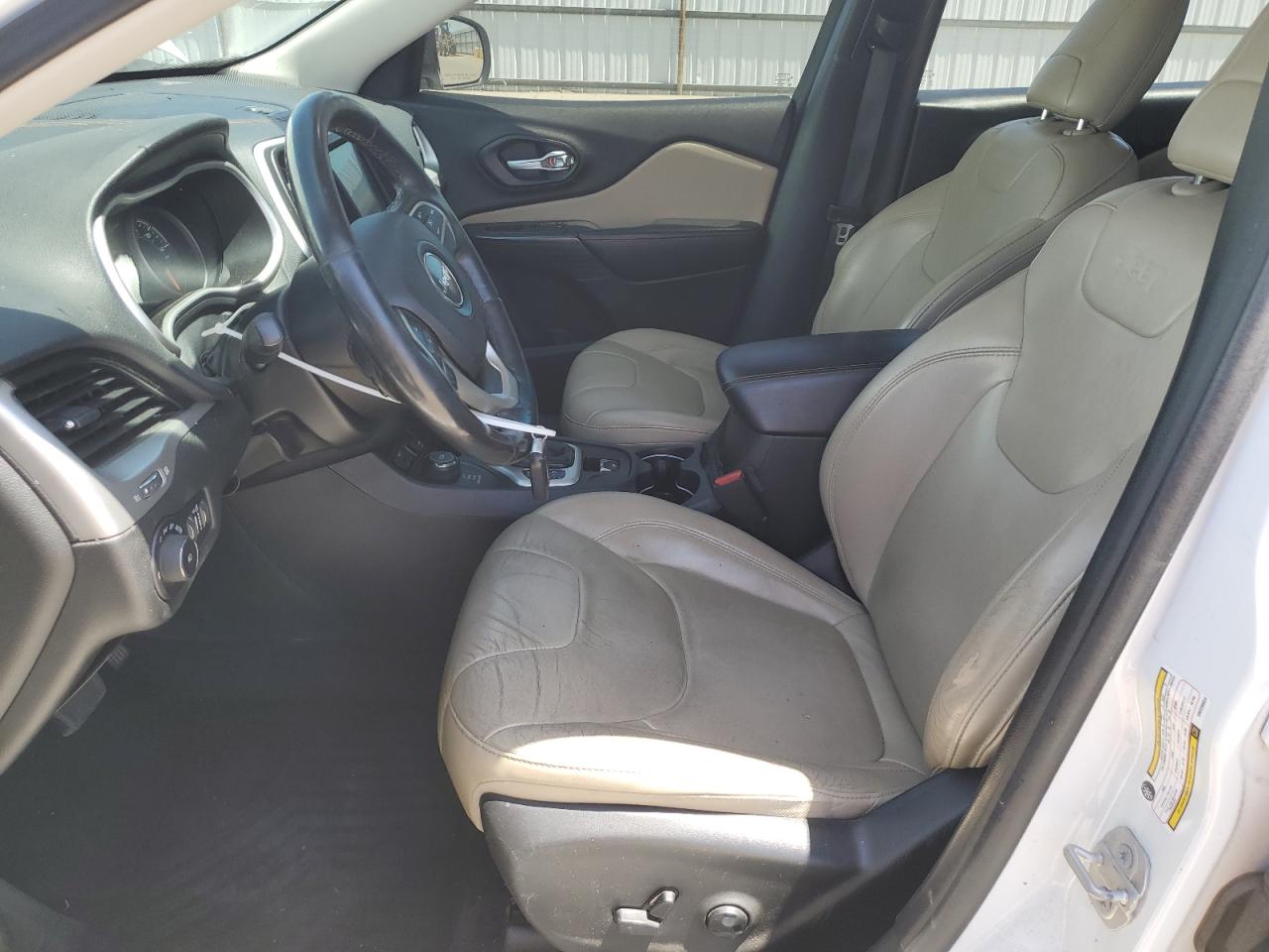 2016 Jeep Cherokee Limited VIN: 1C4PJMDBXGW236824 Lot: 56940975
