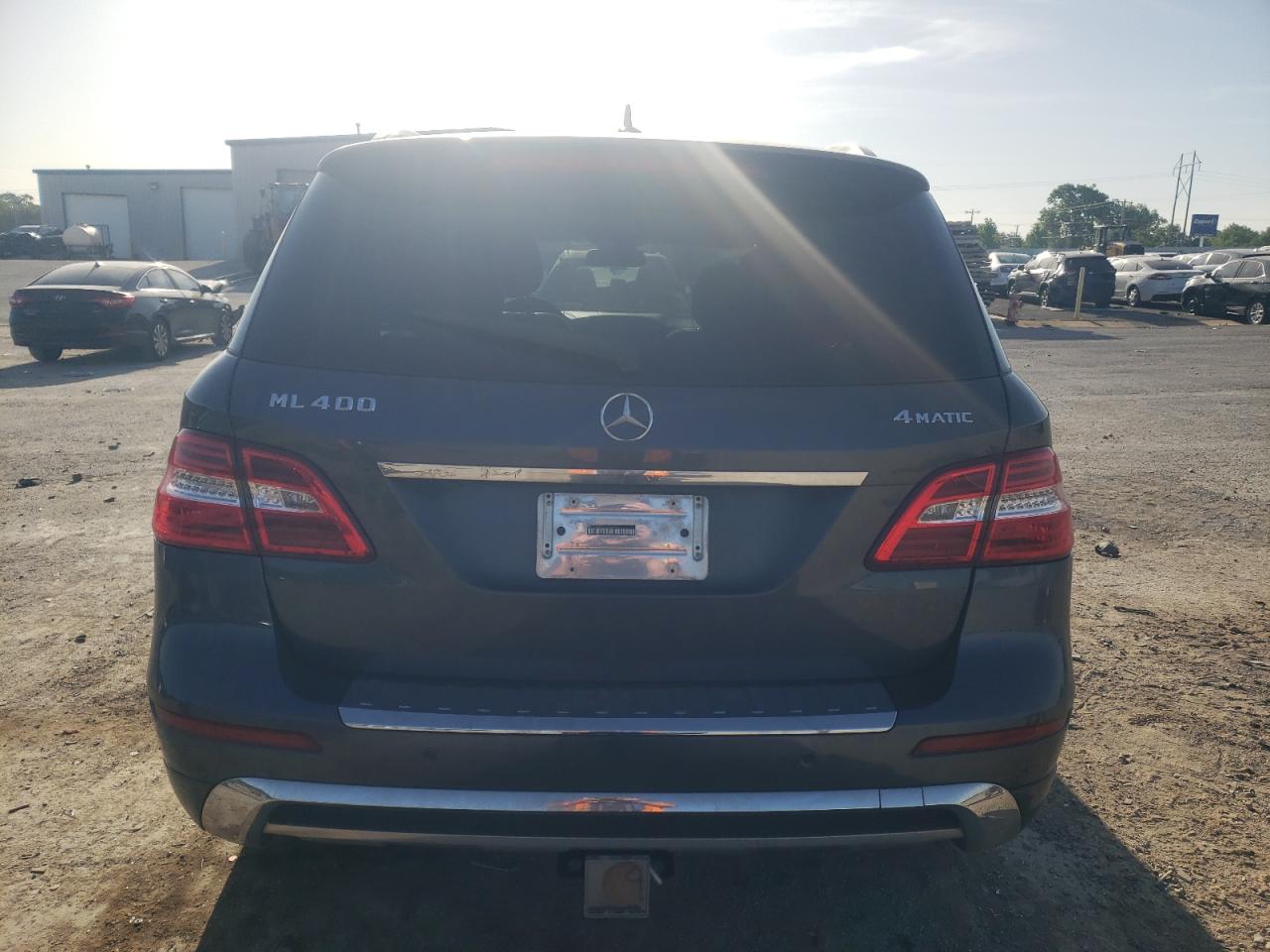 2015 Mercedes-Benz Ml 400 4Matic VIN: 4JGDA5GB2FA533923 Lot: 56018015